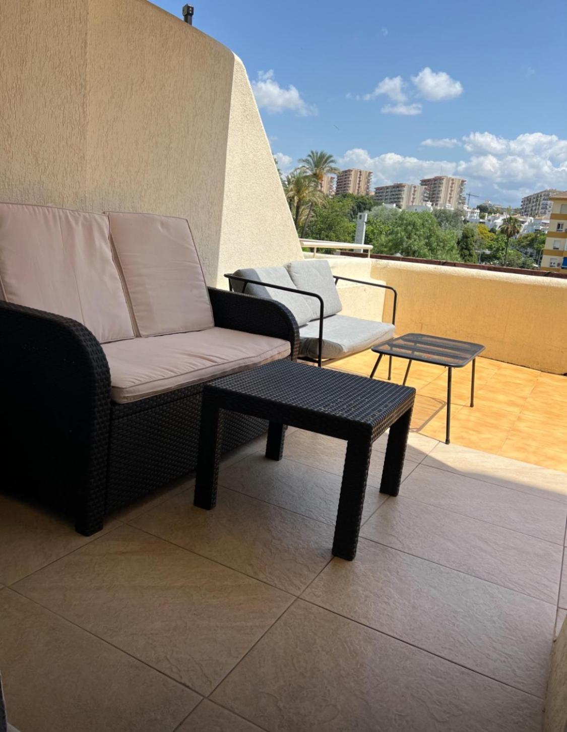 Benal Beach Apartment Бенальмадена Экстерьер фото